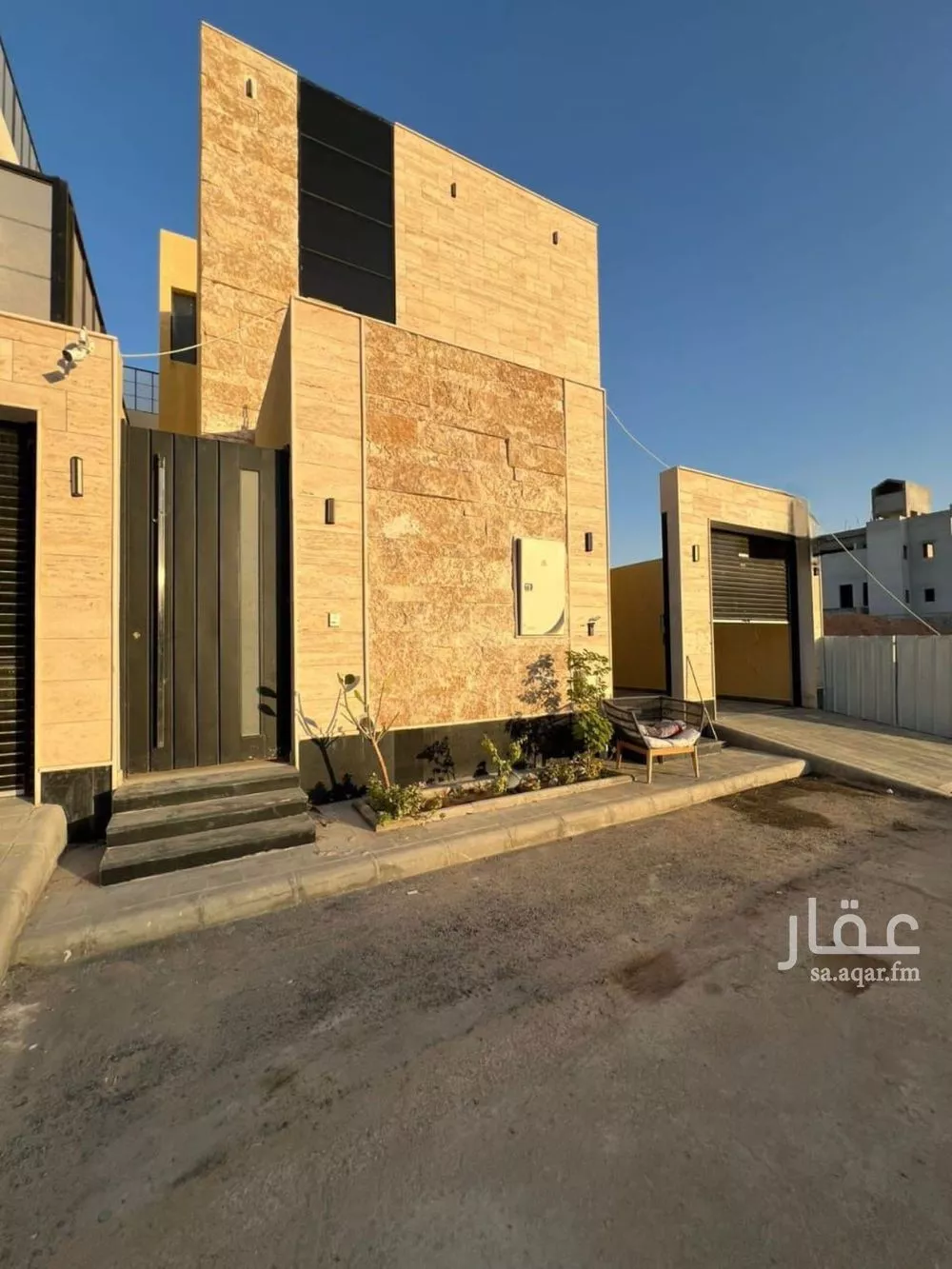 10 bedroom villa in Dhahrat Namar 7