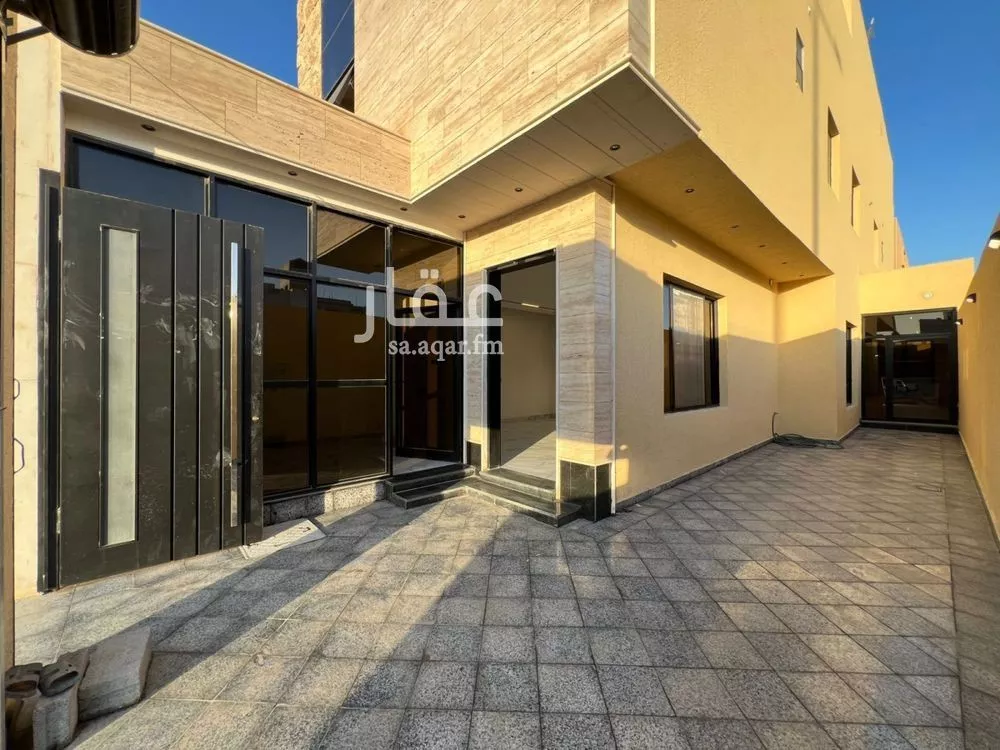 10 bedroom villa in Dhahrat Namar 8