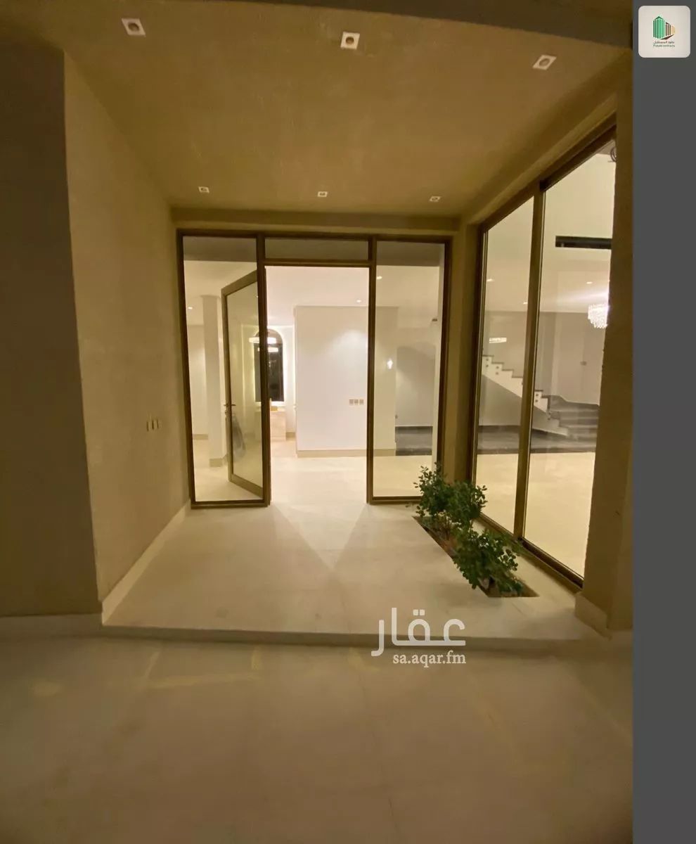 5 bedroom villa in Al Narjis 9