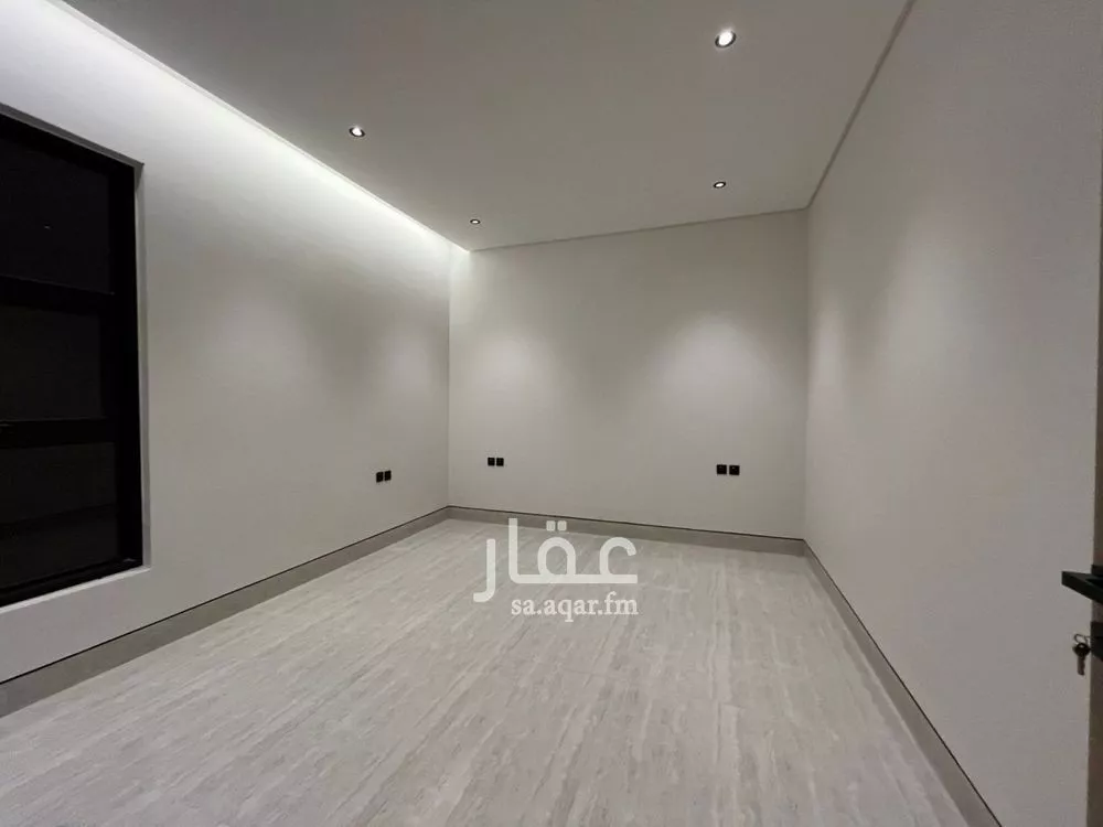 فيلا 5 غرف في المهدية 15