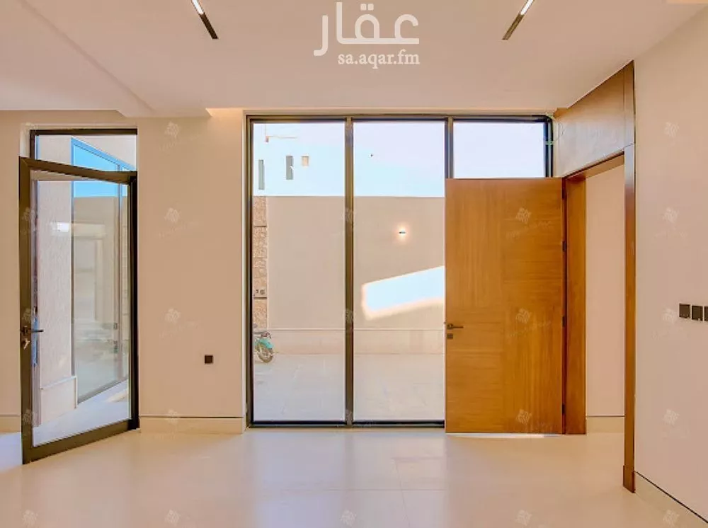 5 bedroom villa in Al Mahdiyyah 13