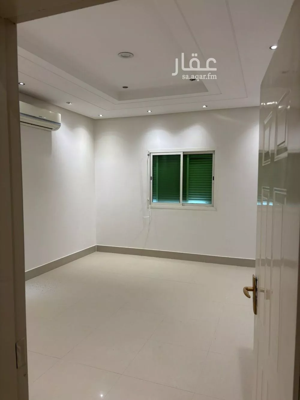 شقة 3 غرف في النخيل 2
