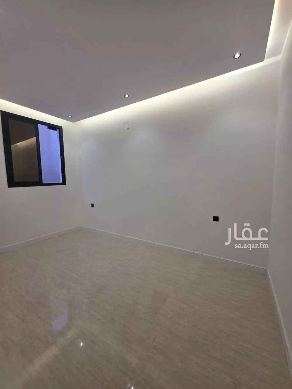فيلا 9 غرف في طويق 8