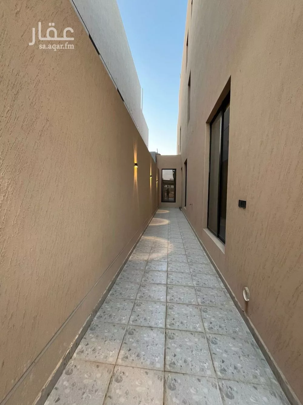 4 bedroom villa in Al Janadriyah 3