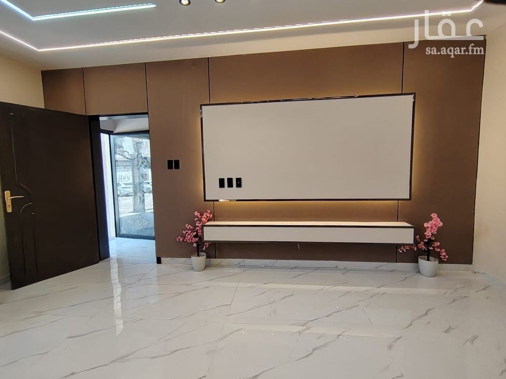 2 bedroom apartment in Dahiat King Fahd, Eastern Province 11