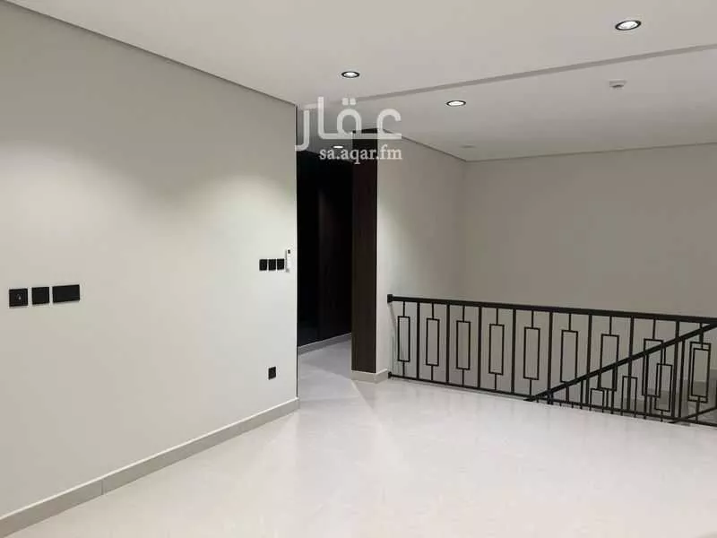3 bedroom villa in Al Hamdaniyah, Jeddah 14