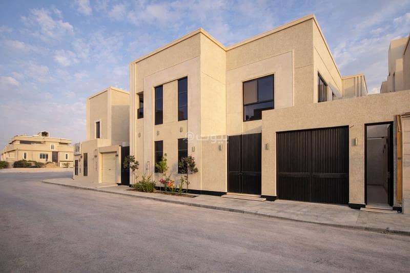 4 bedroom villa in Al Mahdiyyah, Riyadh 12