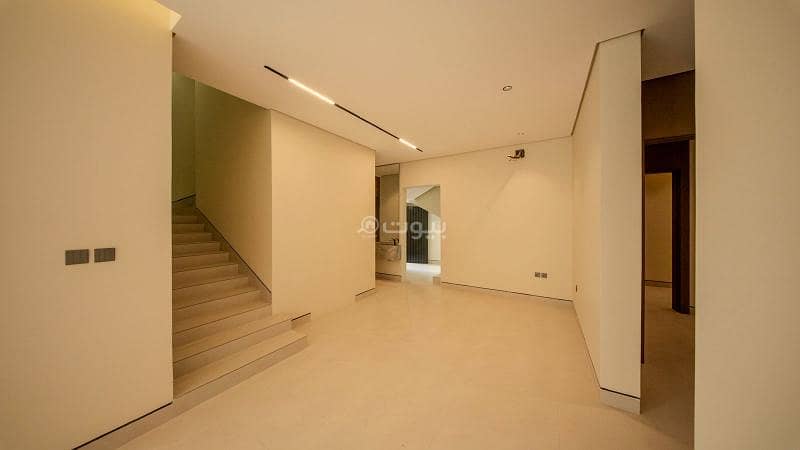 4 bedroom villa in Al Mahdiyyah, Riyadh 15