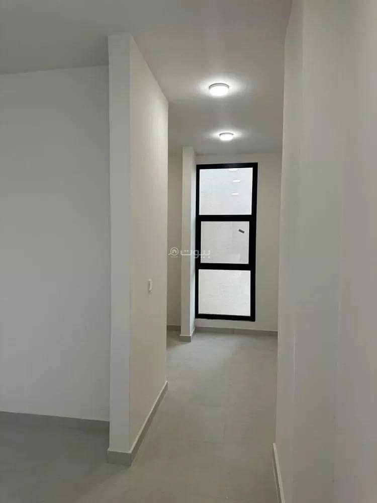 5 bedroom villa in King Khalid International Airport, Riyadh 3