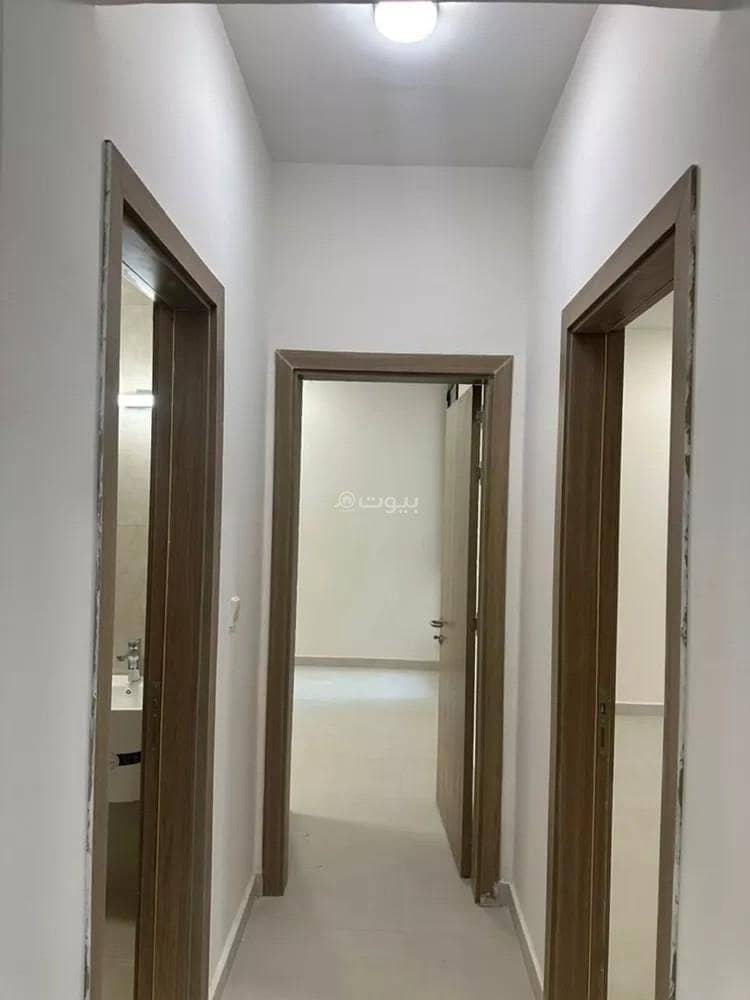 5 bedroom villa in King Khalid International Airport, Riyadh 5