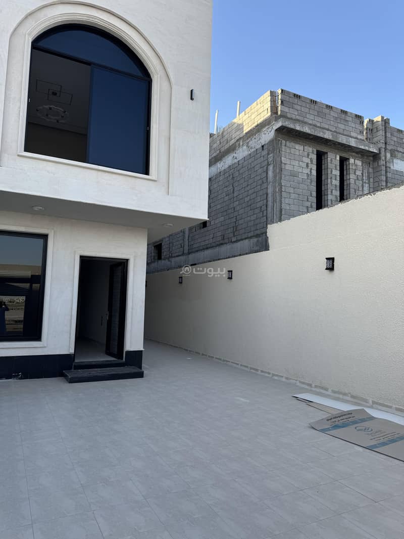 6 bedroom villa in Al Lulu, Eastern Province 3