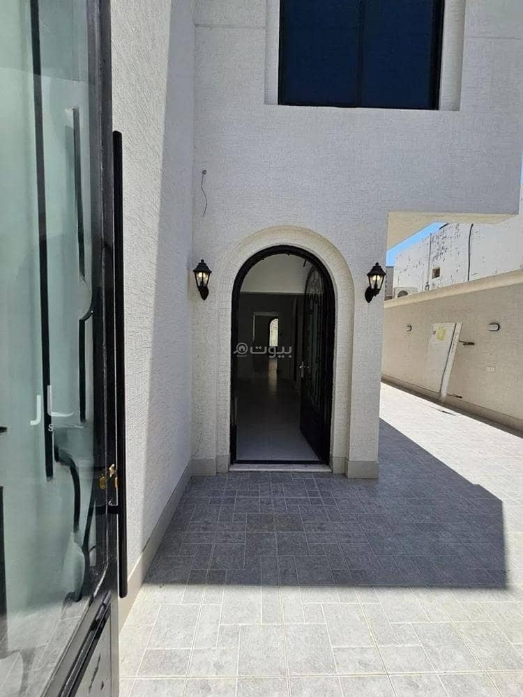 4 bedroom villa in Qurtubah, Eastern Province 2