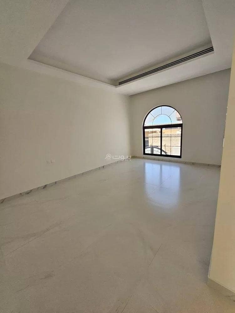 4 bedroom villa in Qurtubah, Eastern Province 15