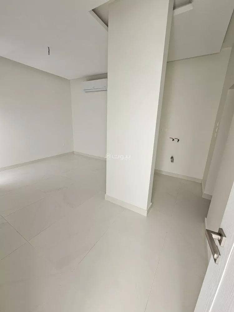 4 bedroom villa in Qurtubah, Eastern Province 19
