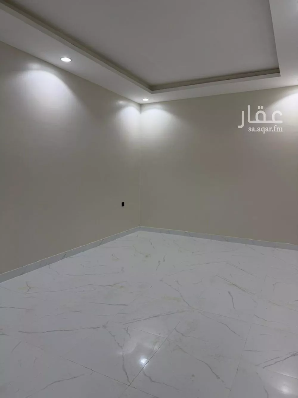 3 bedroom apartment in Al Rimal 8
