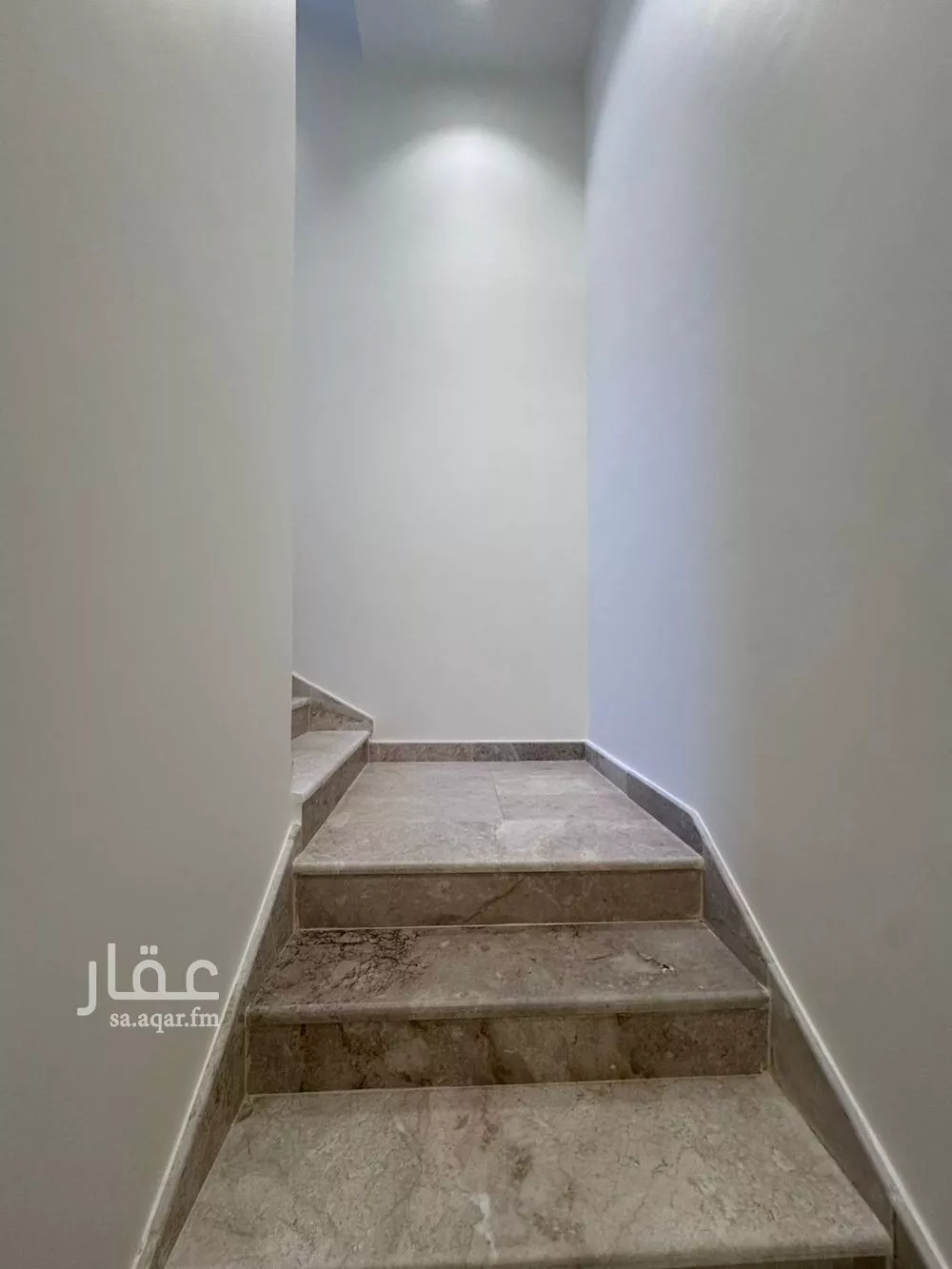5 bedroom villa in Al Mahdiyyah 7