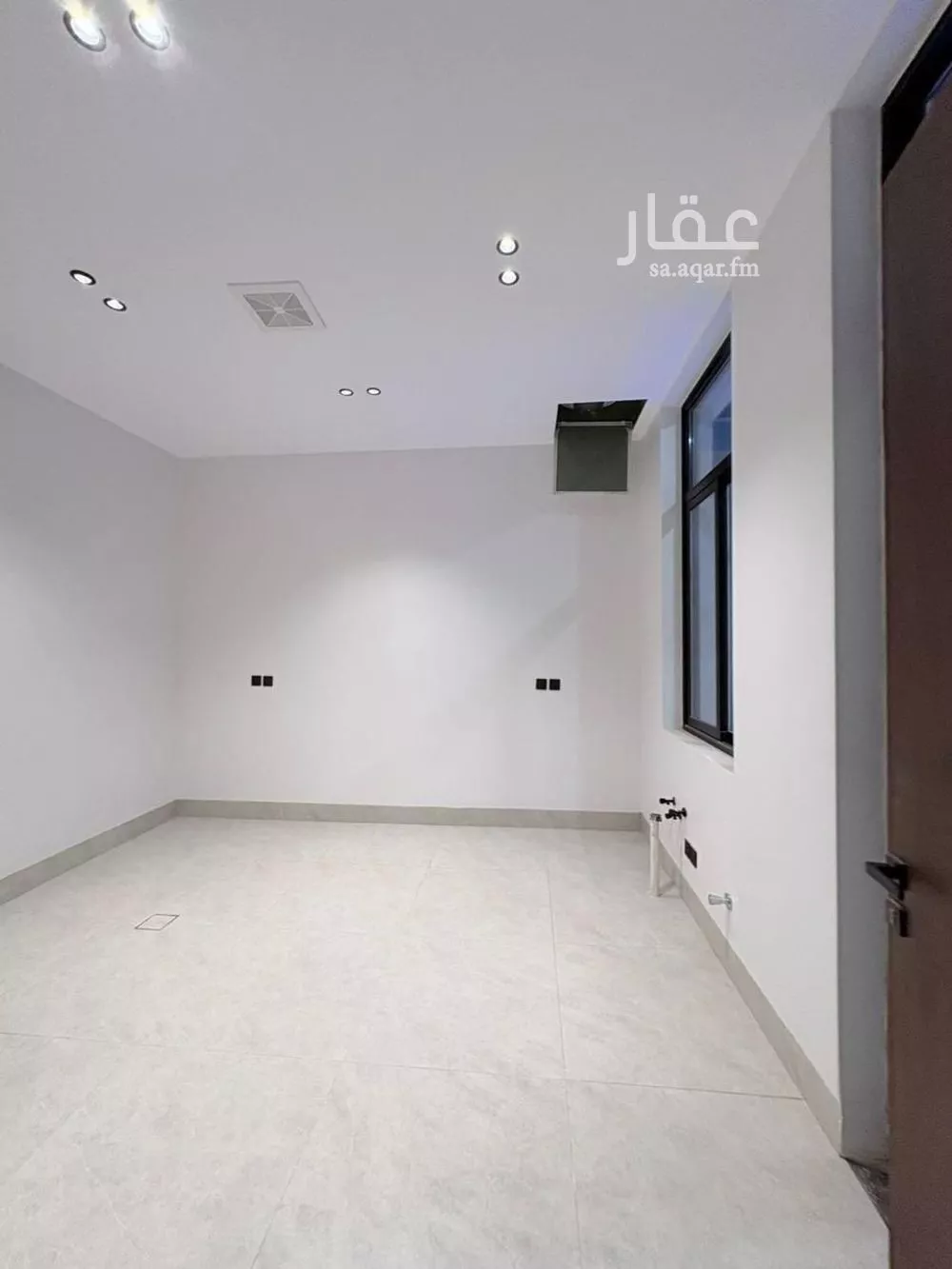 فيلا 5 غرف في المهدية 23