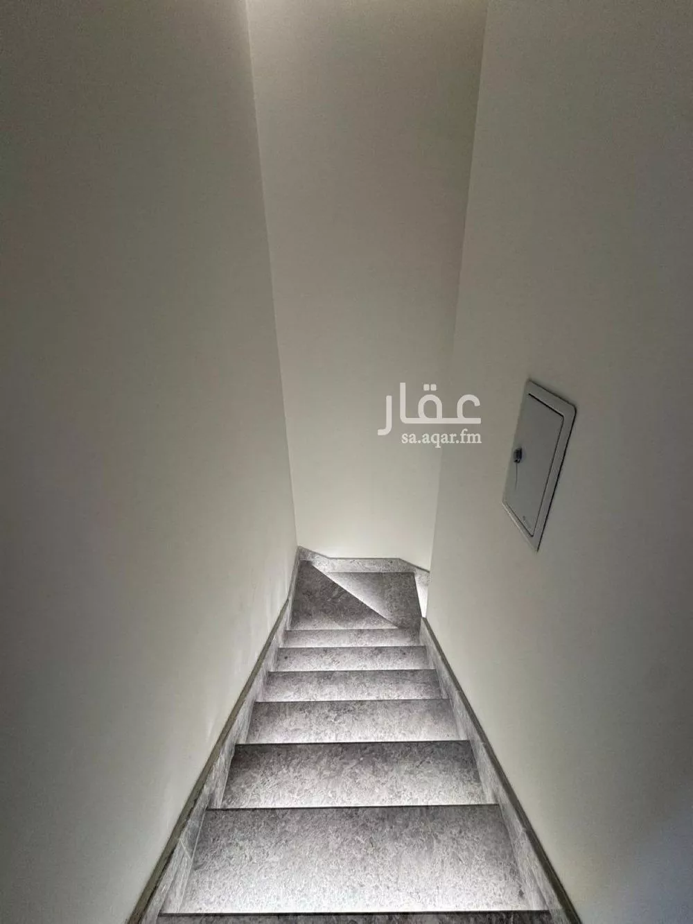 6 bedroom villa in Al Mahdiyyah 3