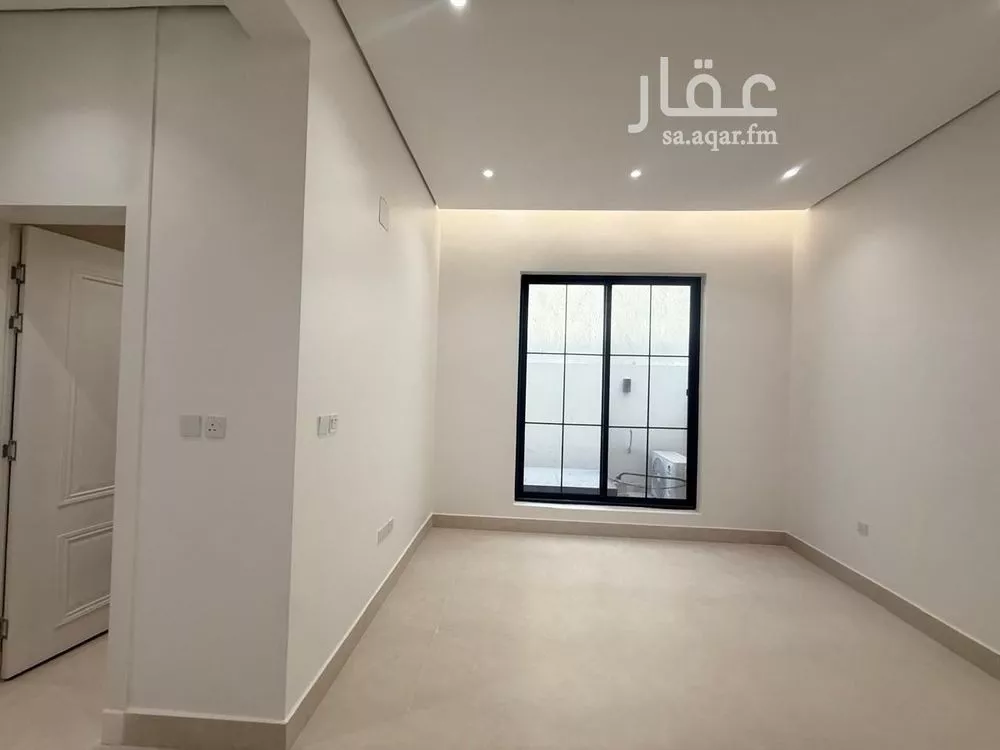 6 bedroom villa in Al Mahdiyyah 20
