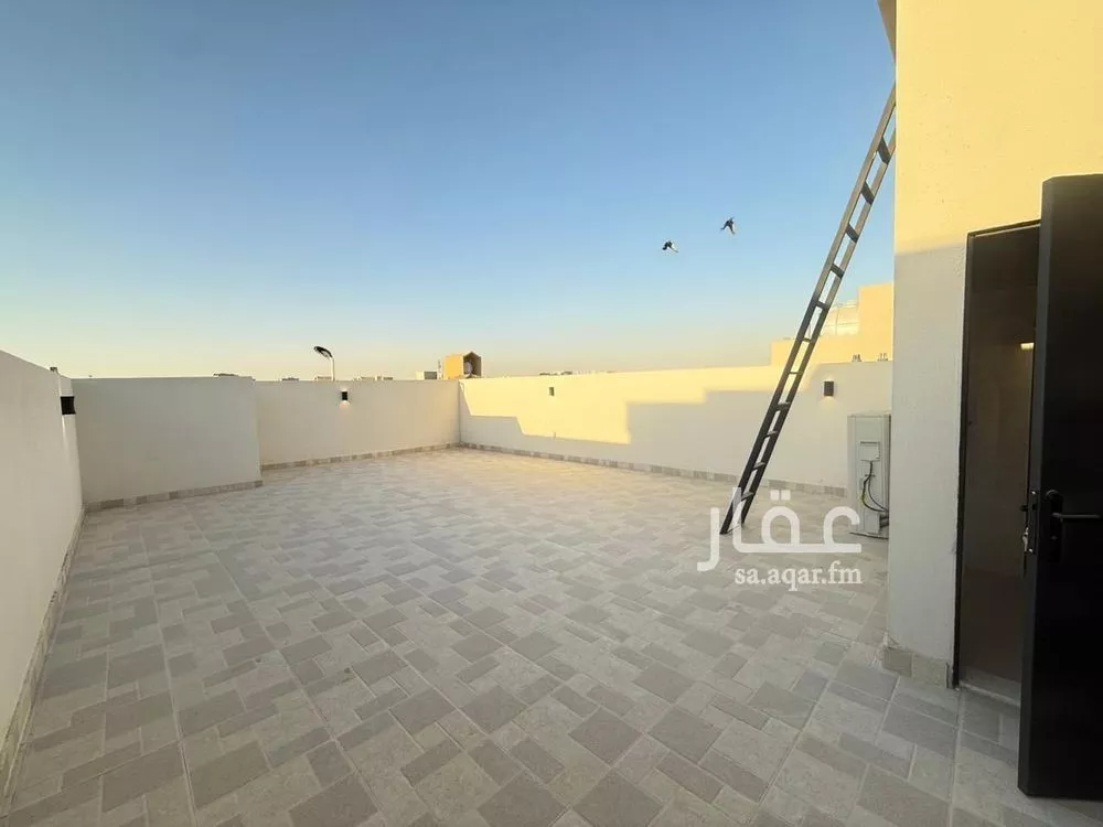 6 bedroom villa in Al Mahdiyyah 23