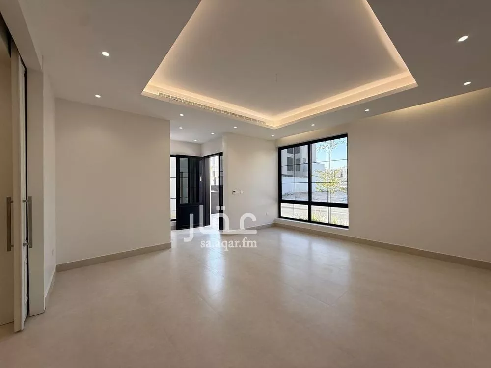 6 bedroom villa in Al Mahdiyyah 5