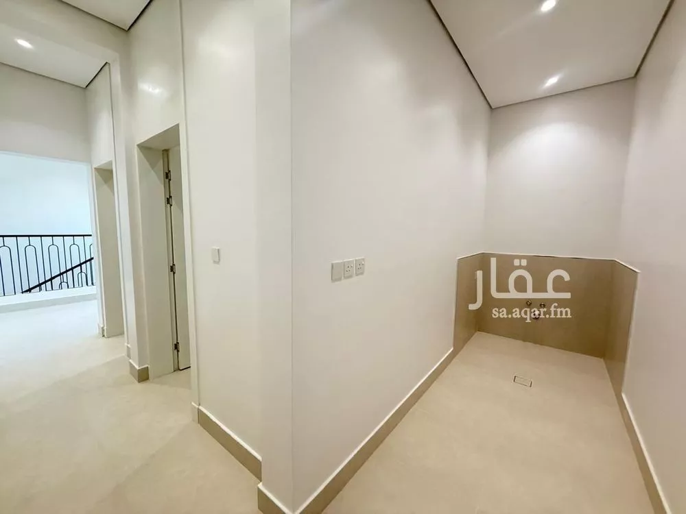 6 bedroom villa in Al Mahdiyyah 10