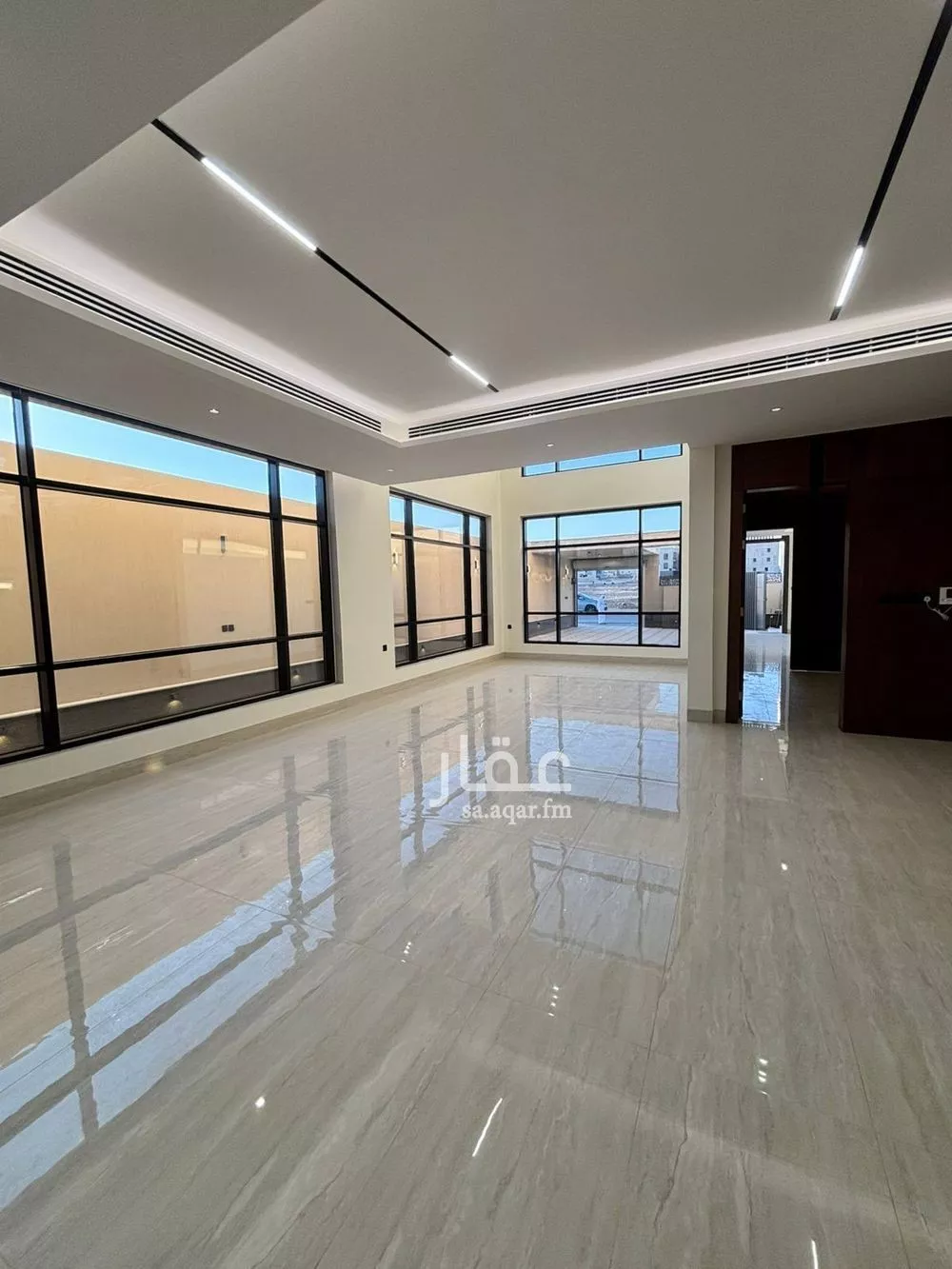 6 bedroom villa in Al Mahdiyyah 24