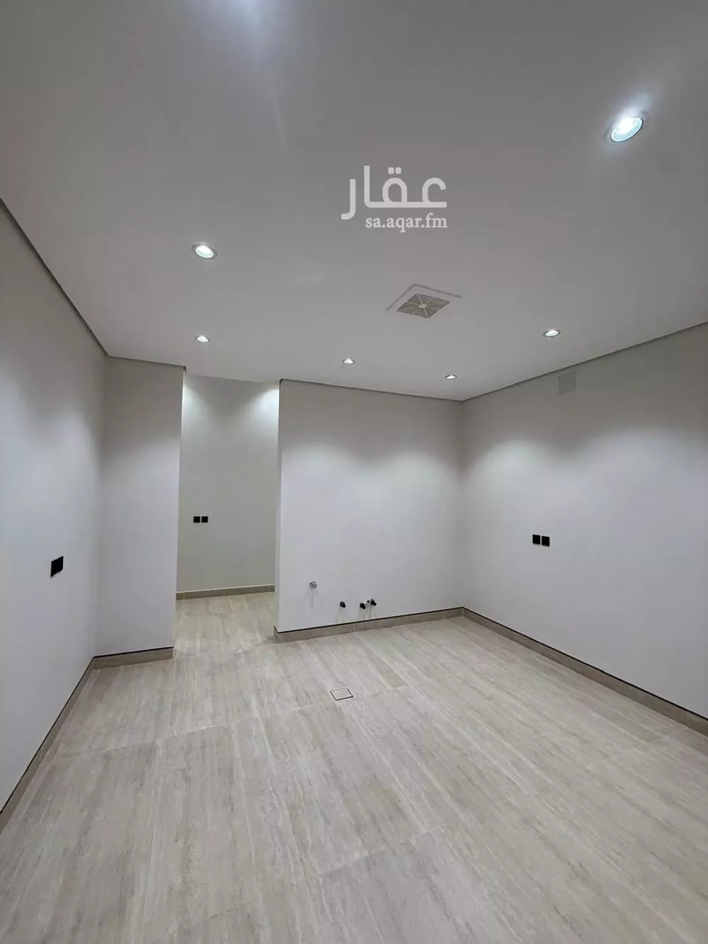 فيلا 6 غرف في المهدية 9