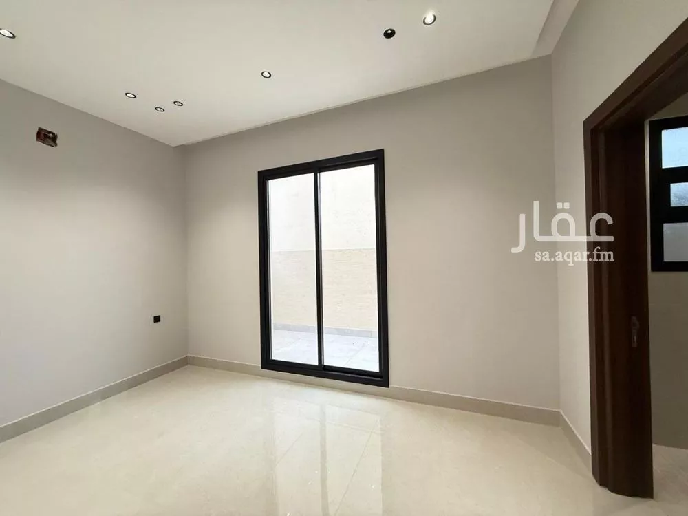 6 bedroom villa in Al Mahdiyyah 18