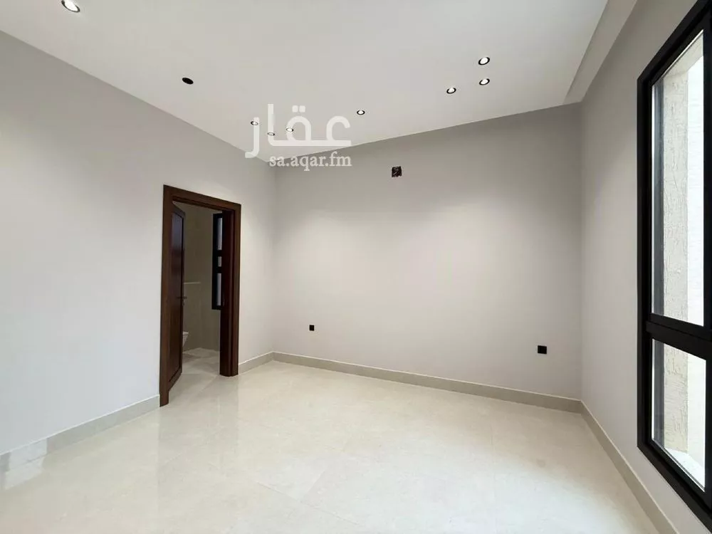 6 bedroom villa in Al Mahdiyyah 21