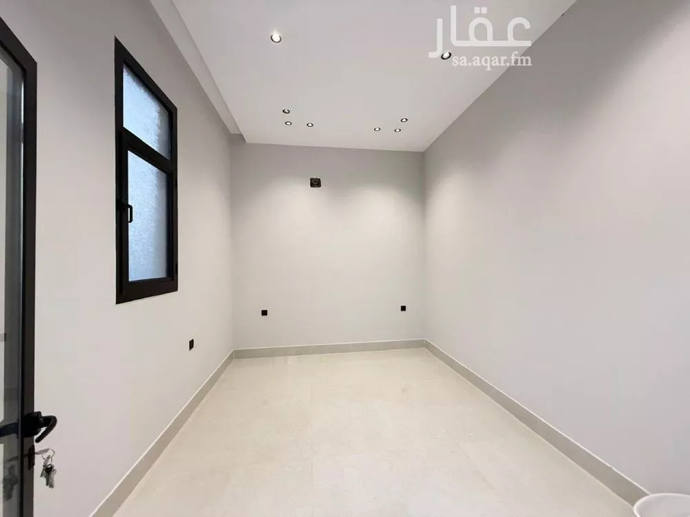 6 bedroom villa in Al Mahdiyyah 8