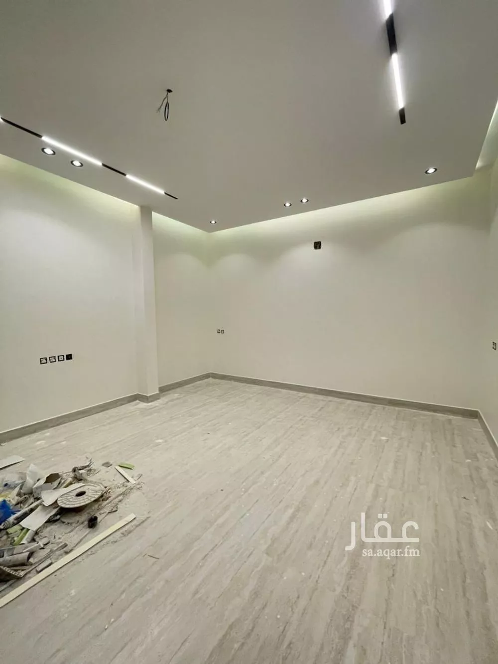 فيلا 5 غرف في ظهرة لبن 21