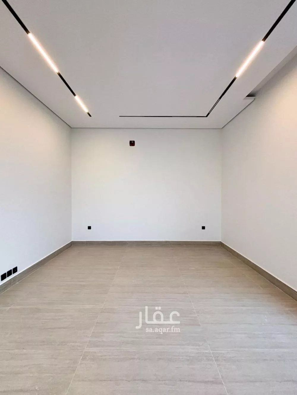 فيلا 5 غرف في المهدية 7