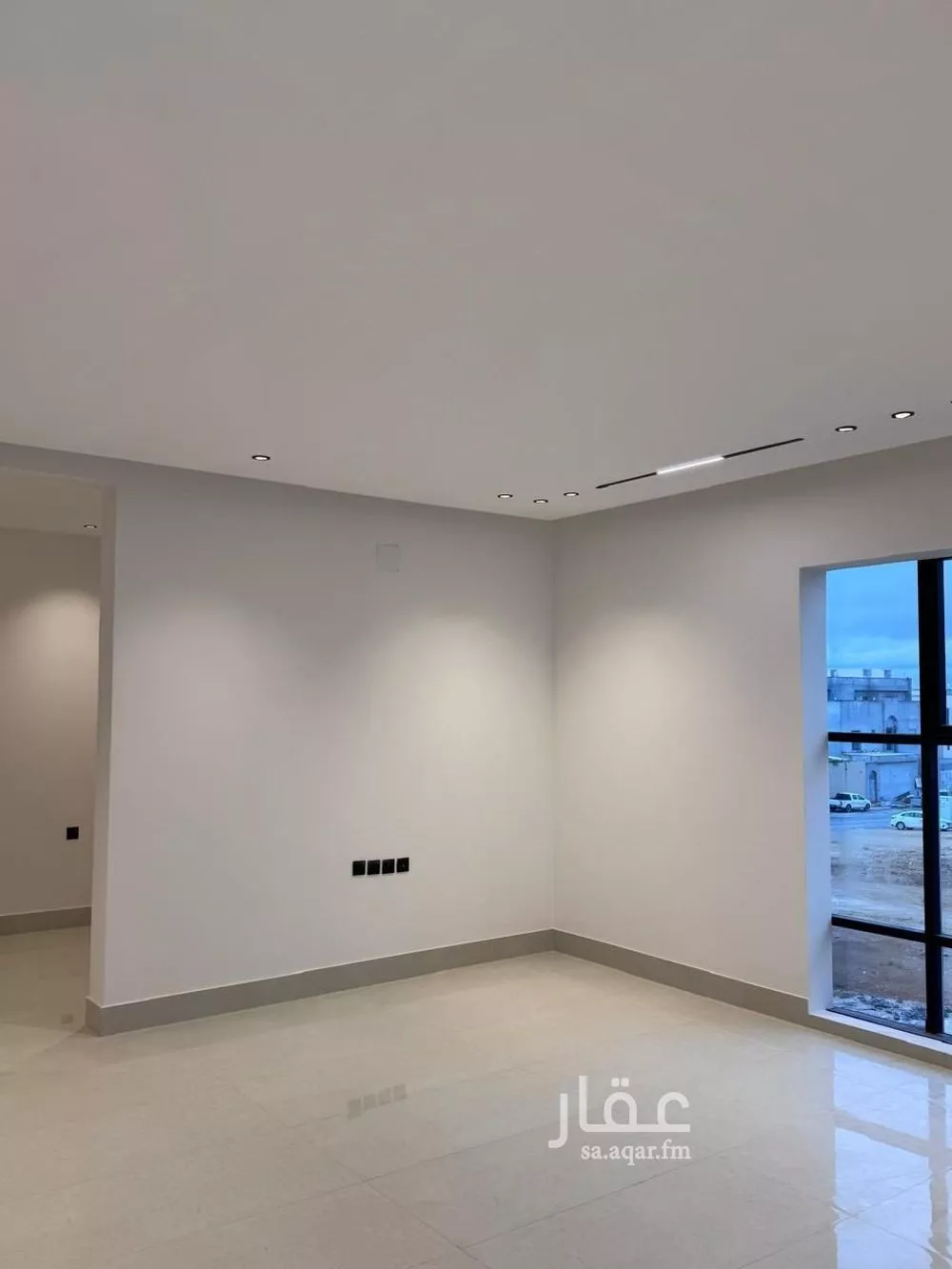 فيلا 4 غرف في المهدية 5