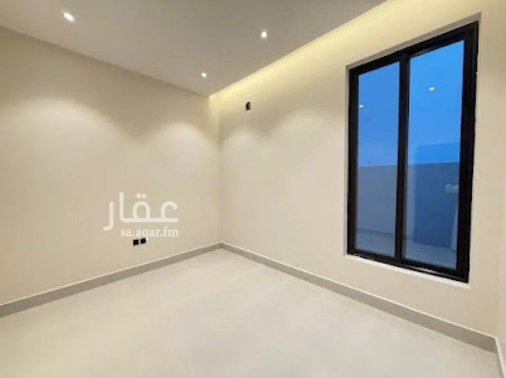 فيلا 5 غرف في المهدية 12