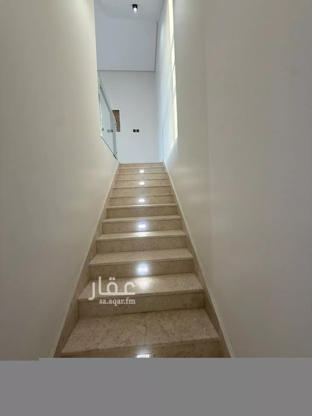 فيلا 5 غرف في المهدية 5