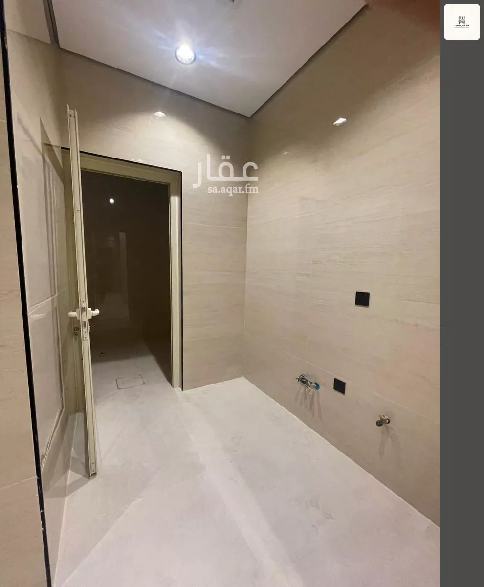 7 bedroom villa in Al Safa 11