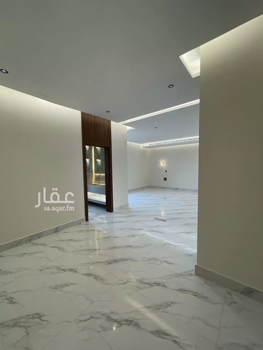 6 bedroom villa in Al Mahdiyyah 23