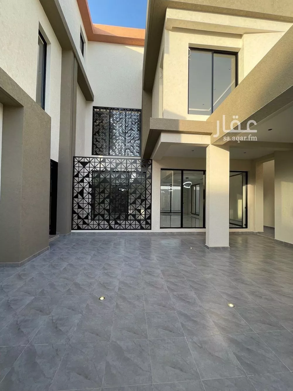 6 bedroom villa in Al Mahdiyyah 6