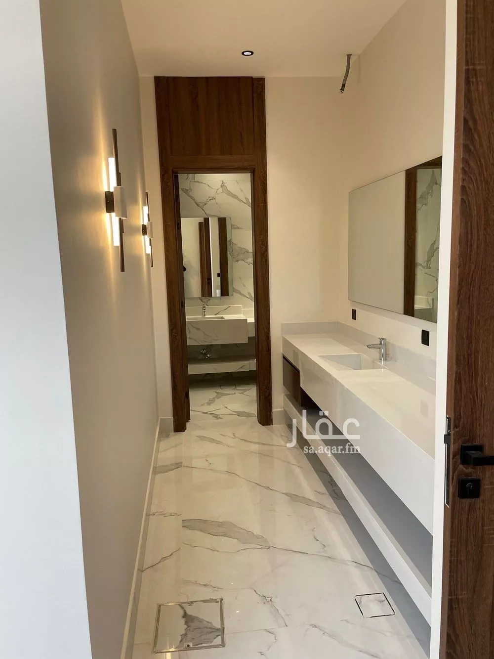 6 bedroom villa in Al Mahdiyyah 9