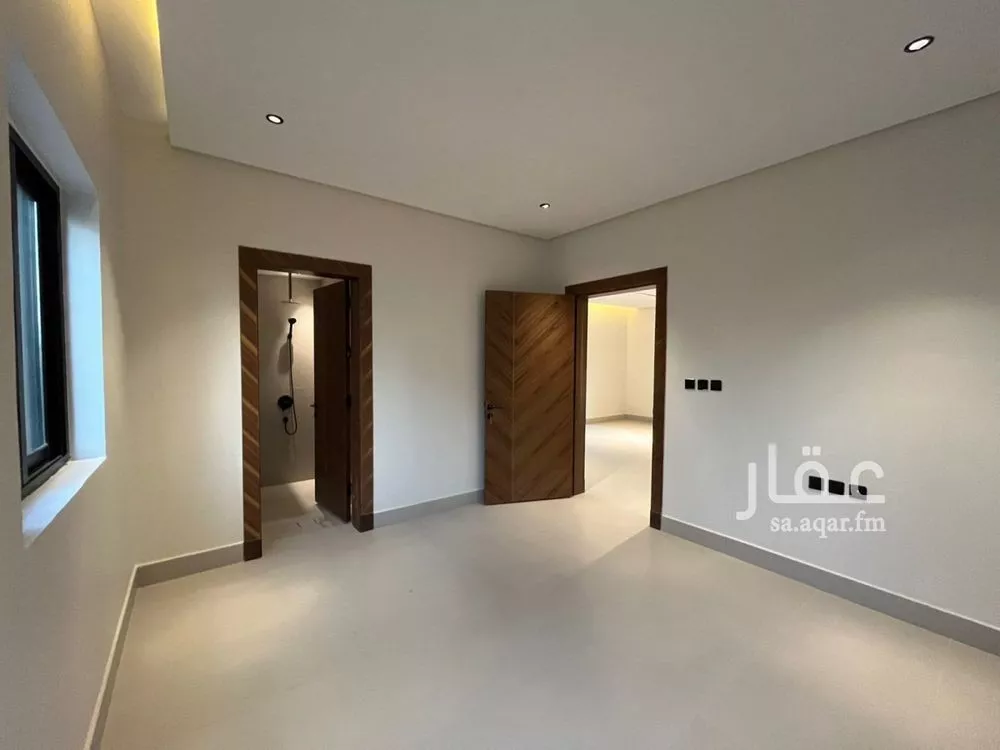 5 bedroom villa in Al Mahdiyyah 14