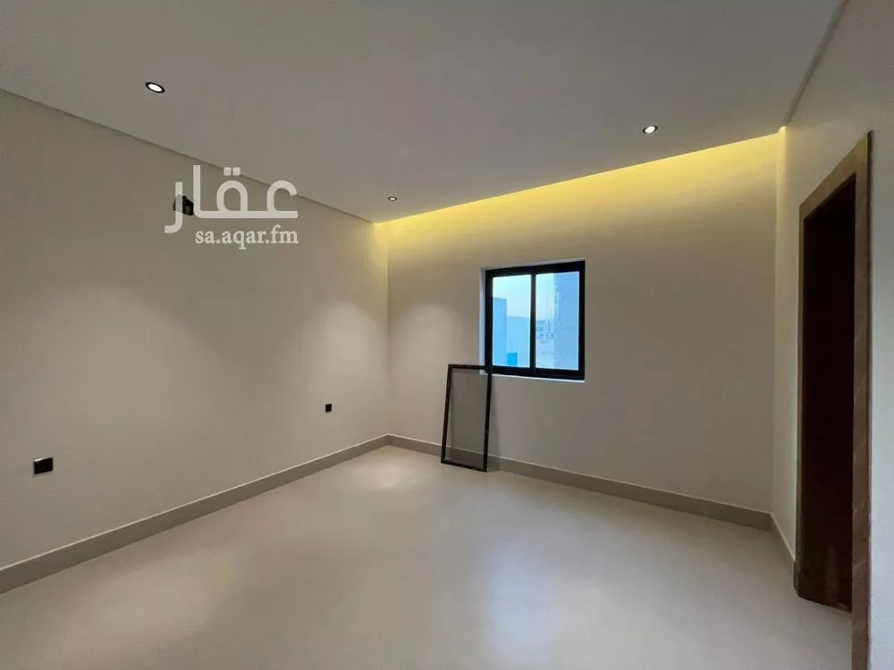 5 bedroom villa in Al Mahdiyyah 18
