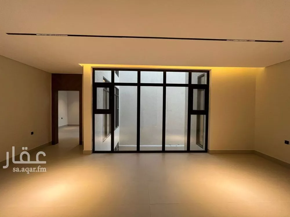 5 bedroom villa in Al Mahdiyyah 5