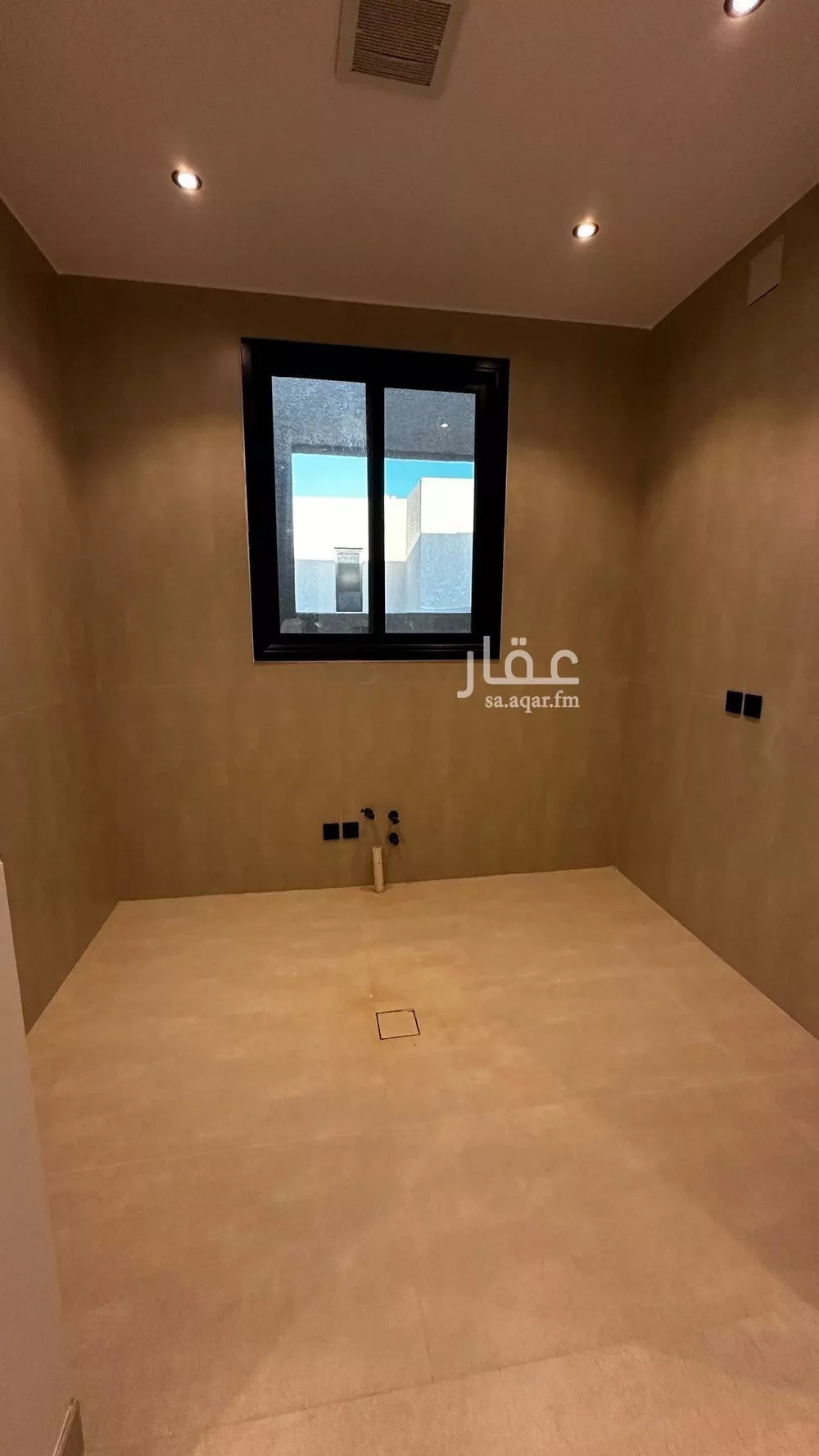 فيلا 6 غرف في ظهرة لبن 28