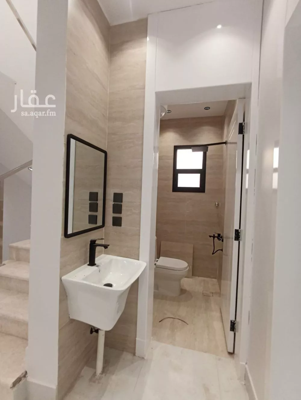 6 bedroom villa in Al Uraija Al Gharbiyah 13