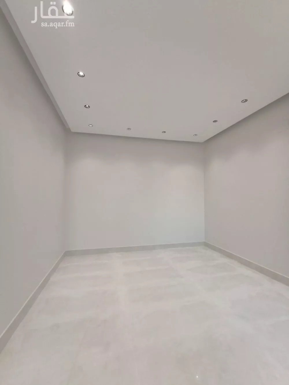6 bedroom villa in Al Uraija Al Gharbiyah 15