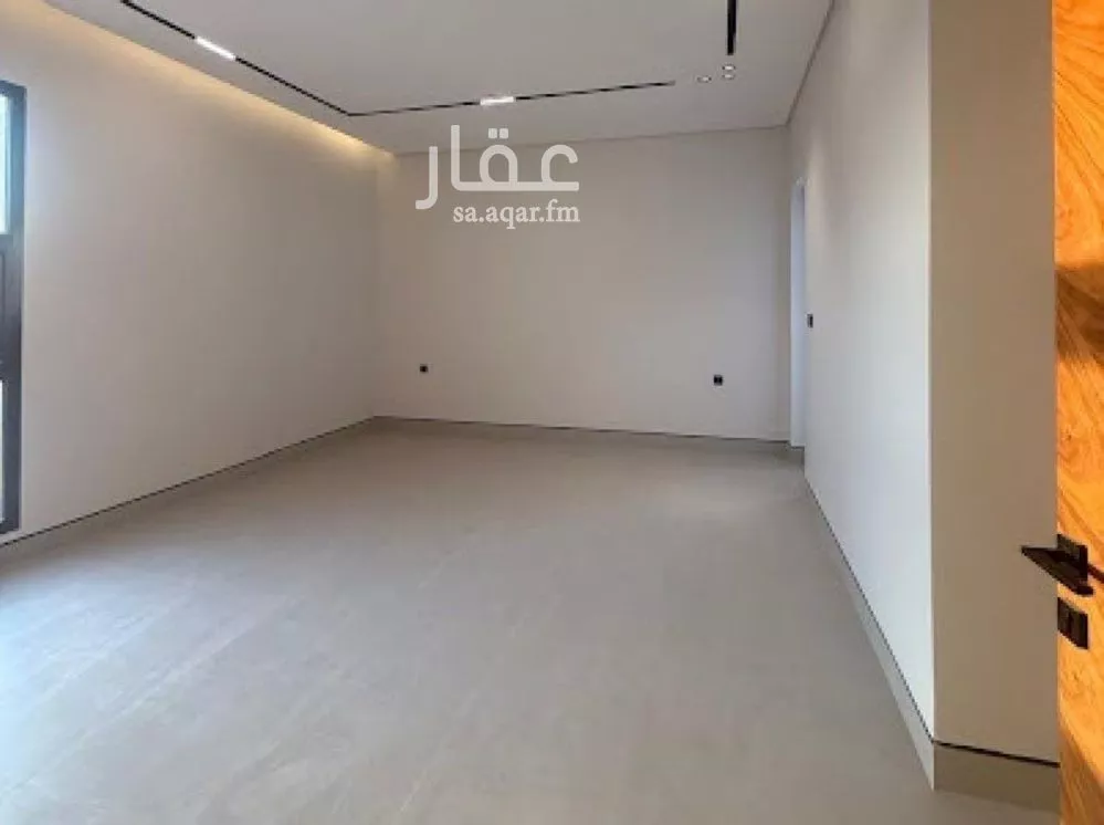 فيلا 6 غرف في المهدية 11