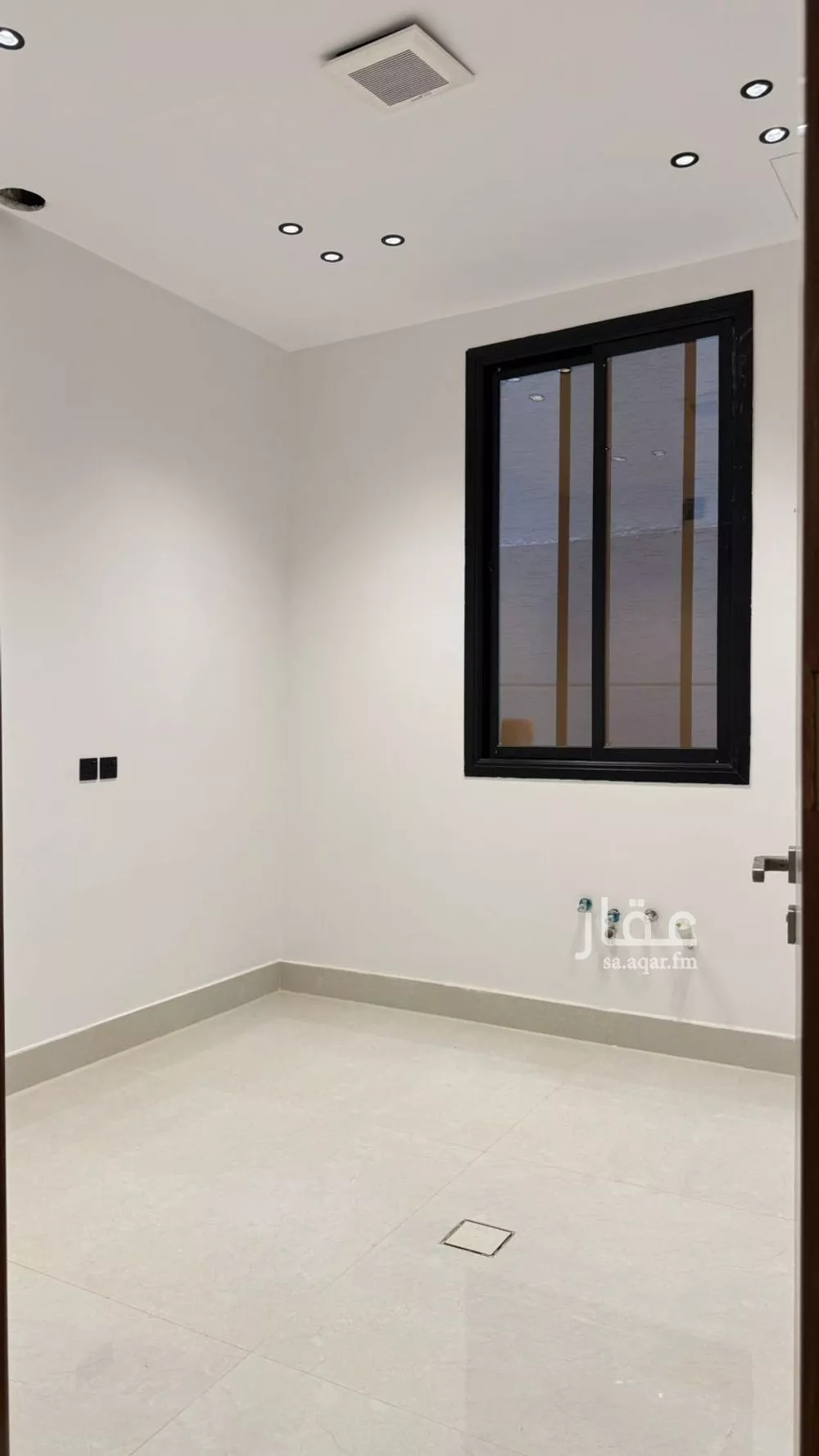 5 bedroom villa in Al Mahdiyyah 19