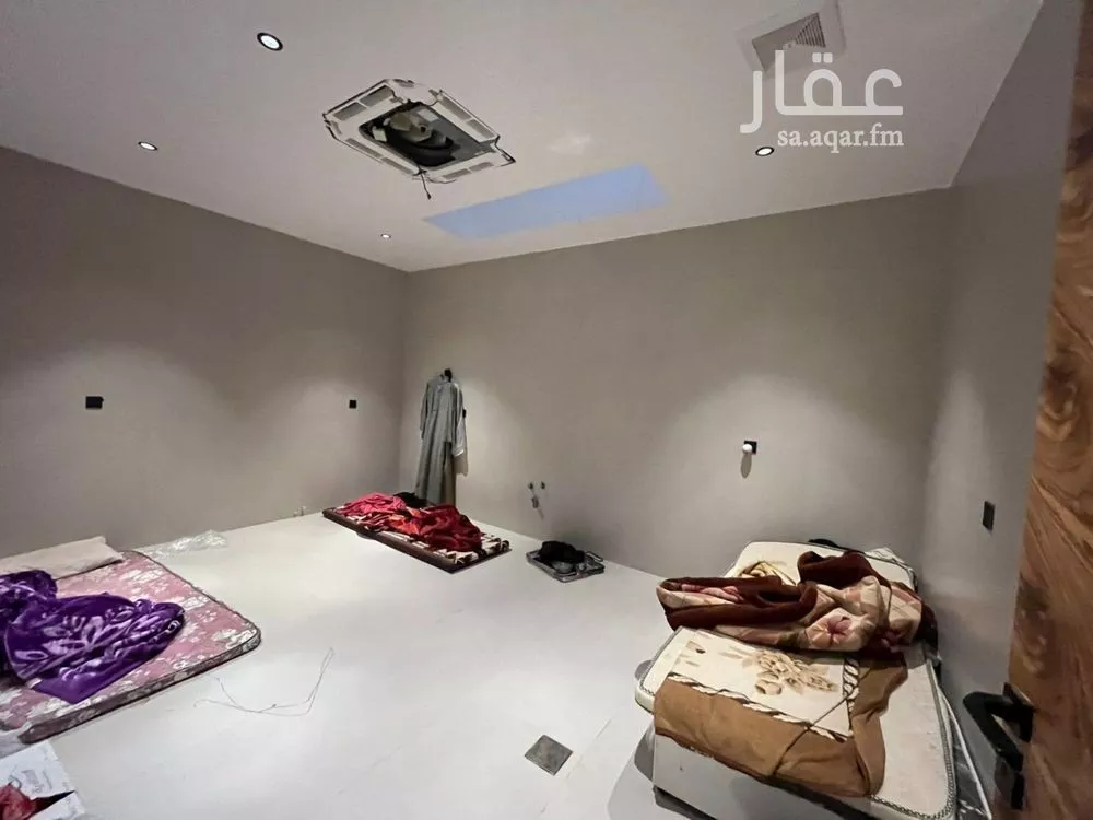 فيلا 4 غرف في المهدية 16