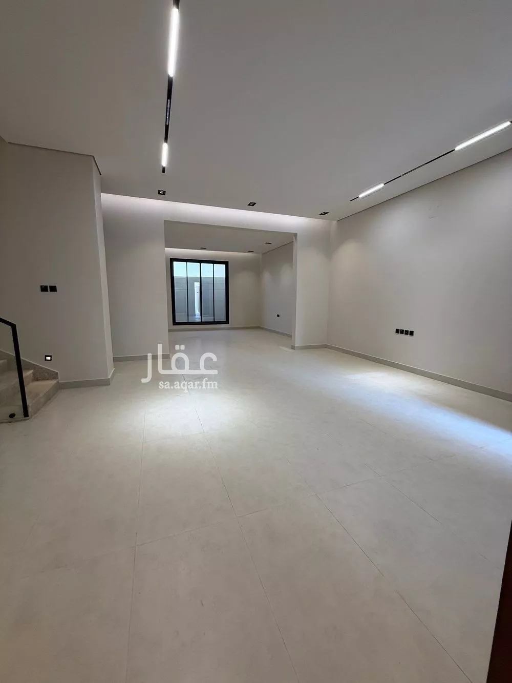 7 bedroom villa in Al Janadriyah 4